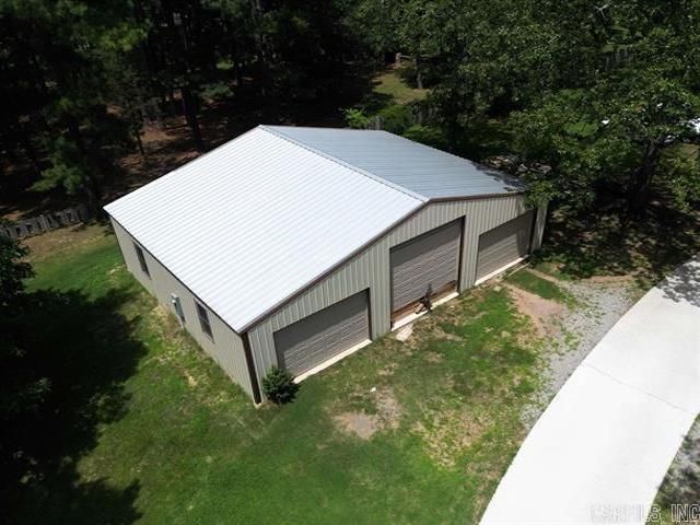 9076 EDGEMONT Road, Greers Ferry, AR 72067