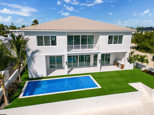 117 Leoni Drive, Plantation Key, FL 33036