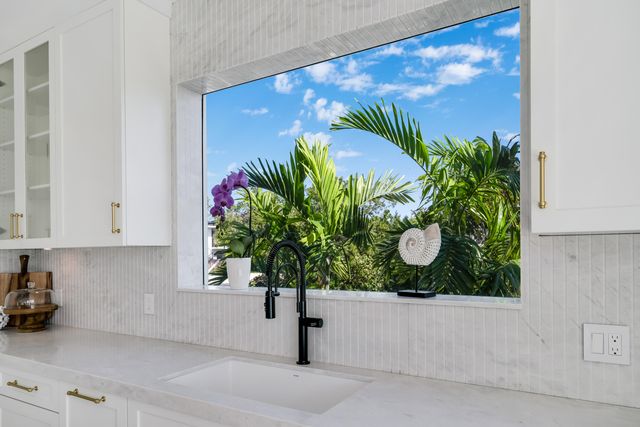 117 Leoni Drive, Plantation Key, FL 33036