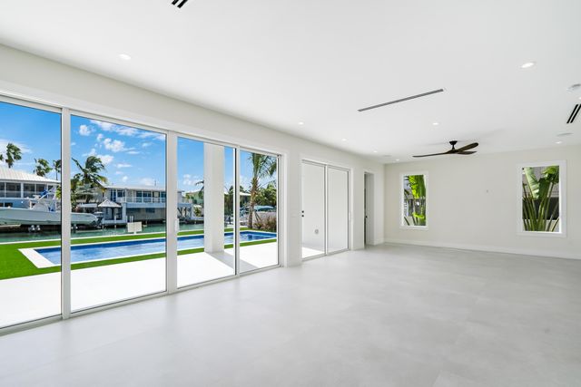 117 Leoni Drive, Plantation Key, FL 33036