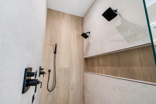 117 Leoni Drive, Plantation Key, FL 33036