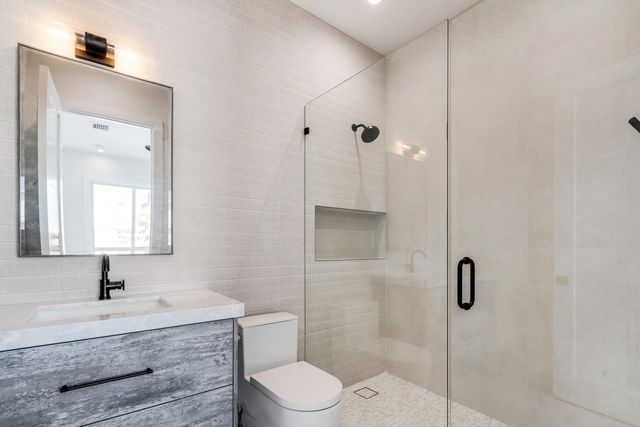 117 Leoni Drive, Plantation Key, FL 33036