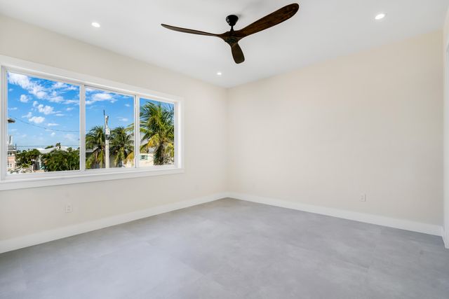 117 Leoni Drive, Plantation Key, FL 33036