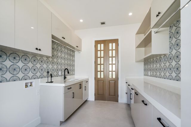 117 Leoni Drive, Plantation Key, FL 33036