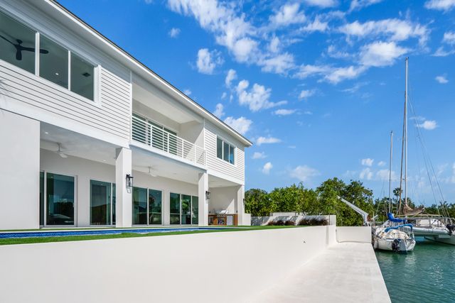 117 Leoni Drive, Plantation Key, FL 33036