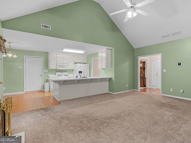 122 Old Stonewall Drive, Locust Grove, GA 30248