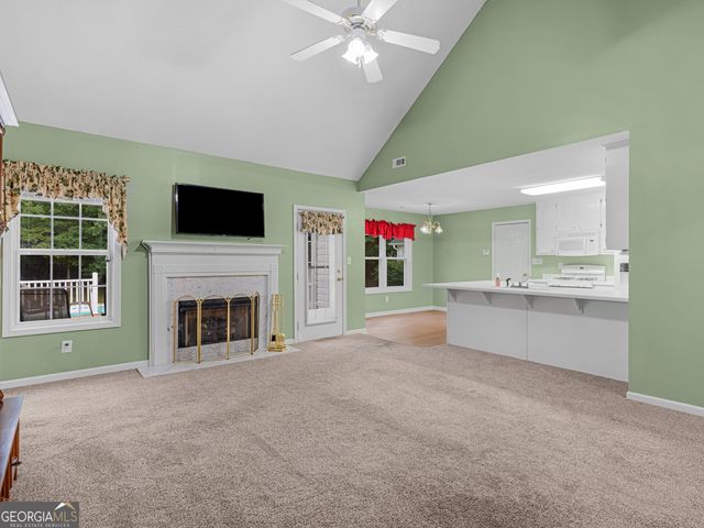 122 Old Stonewall Drive, Locust Grove, GA 30248