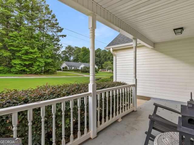 122 Old Stonewall Drive, Locust Grove, GA 30248