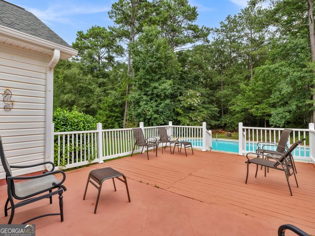 122 Old Stonewall Drive, Locust Grove, GA 30248