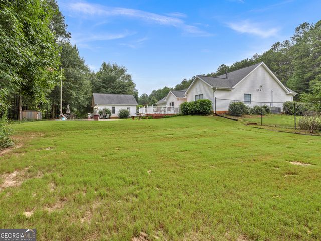 122 Old Stonewall Drive, Locust Grove, GA 30248