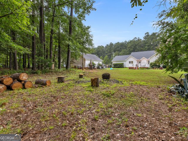 122 Old Stonewall Drive, Locust Grove, GA 30248