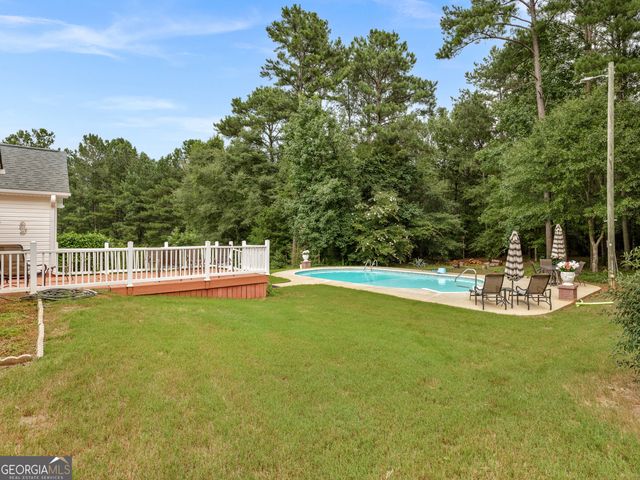 122 Old Stonewall Drive, Locust Grove, GA 30248