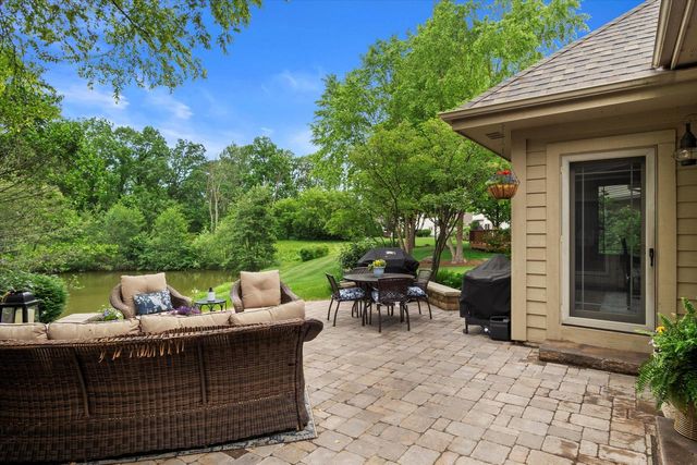 W144N9813 Sun Valley TRAIL, Germantown, WI 53022