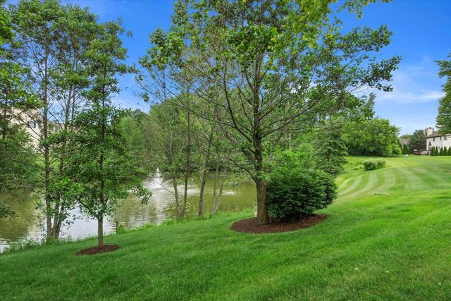 W144N9813 Sun Valley TRAIL, Germantown, WI 53022