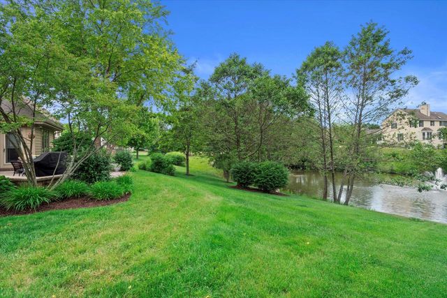W144N9813 Sun Valley TRAIL, Germantown, WI 53022