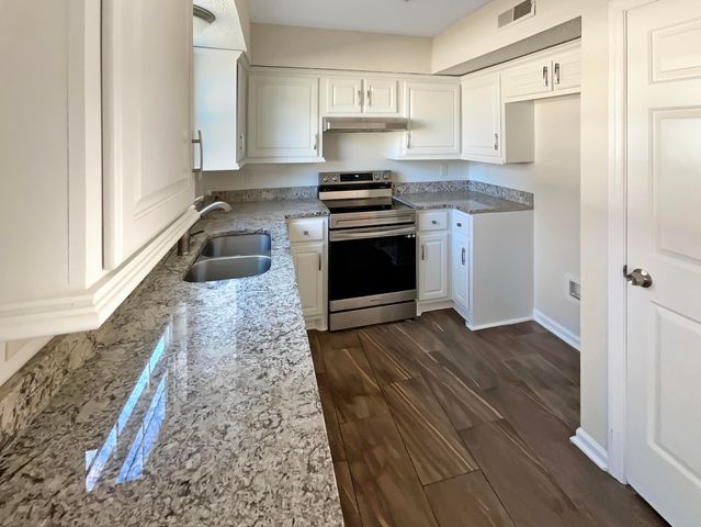 142 Blue Ridge Trail, North Charleston, SC 29418