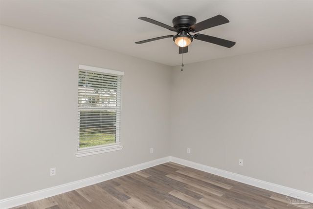 245 Cary Memorial, Pensacola, FL 32505