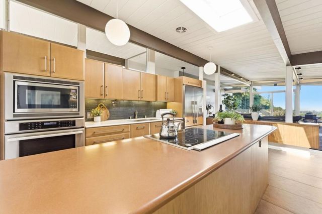 2027 New Brunswick Drive, San Mateo, CA 94402