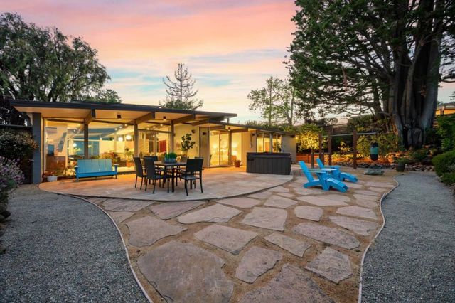 2027 New Brunswick Drive, San Mateo, CA 94402