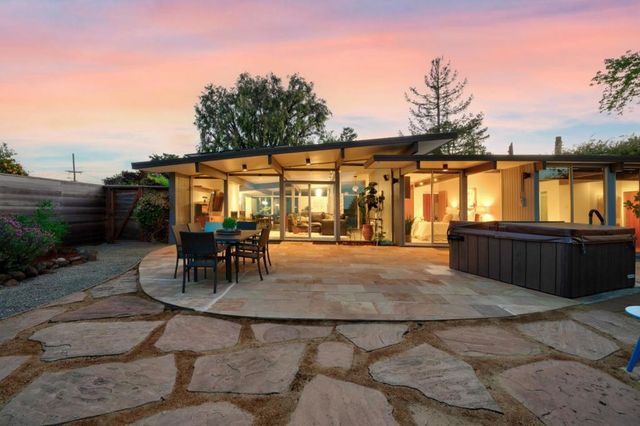 2027 New Brunswick Drive, San Mateo, CA 94402