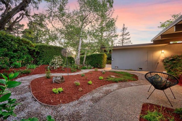 2027 New Brunswick Drive, San Mateo, CA 94402