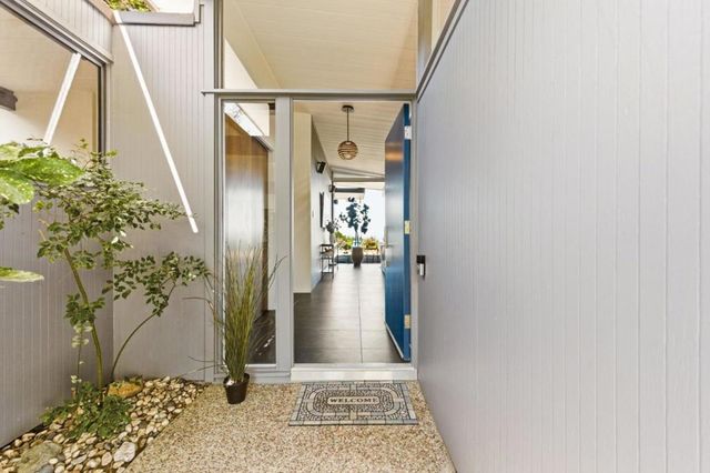 2027 New Brunswick Drive, San Mateo, CA 94402