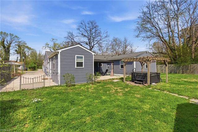 5609 Anthony RD, Virginia Beach, VA 23455