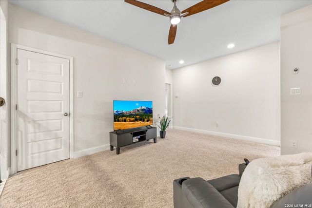 28806 Oldlyme Way, San Antonio, TX 78260