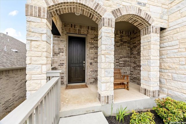 28806 Oldlyme Way, San Antonio, TX 78260