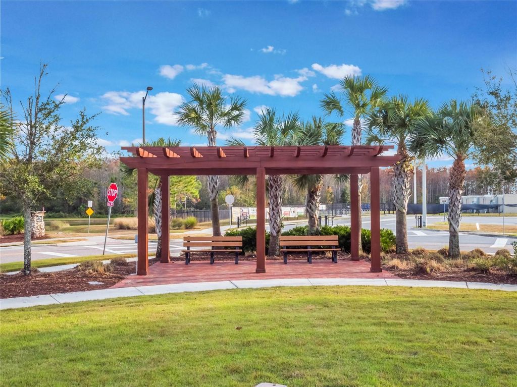 Image 42 of property listing at 8650 VEDDER LANE, Orlando, FL 32832