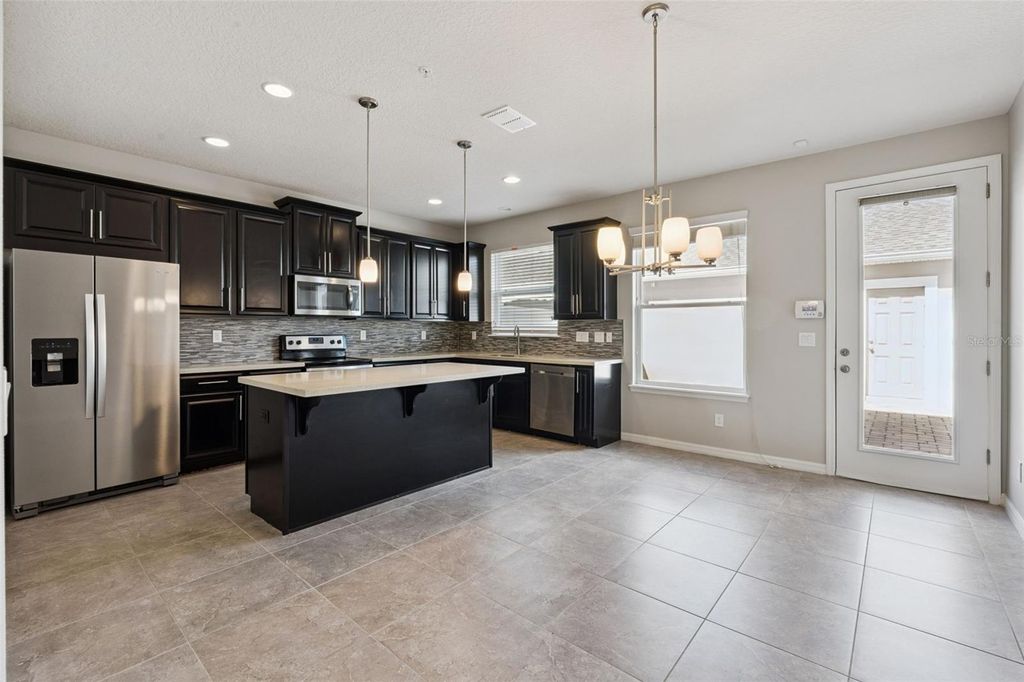 Image 9 of property listing at 8650 VEDDER LANE, Orlando, FL 32832