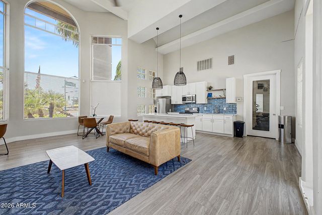 17017 N 12TH Street 2002, Phoenix, AZ 85022