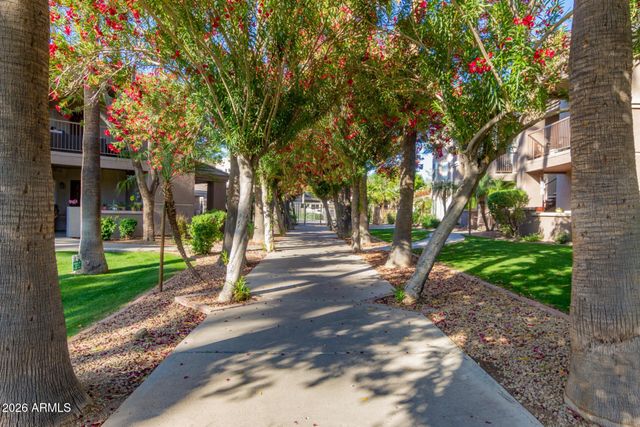 17017 N 12TH Street 2002, Phoenix, AZ 85022
