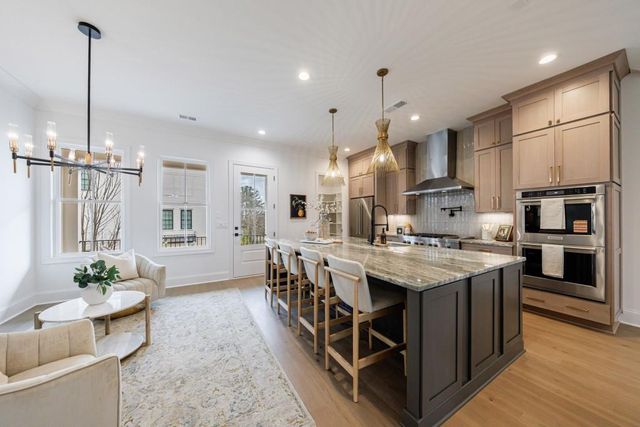 245 Mayfair Court, Alpharetta, GA 30009