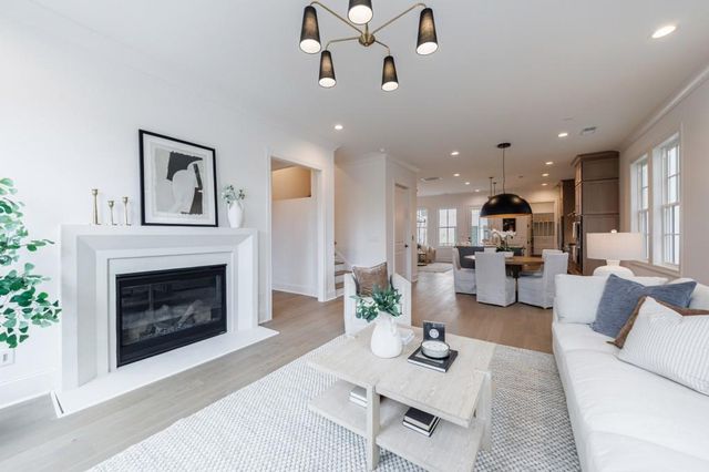 245 Mayfair Court, Alpharetta, GA 30009