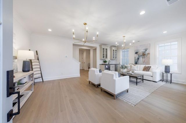 245 Mayfair Court, Alpharetta, GA 30009