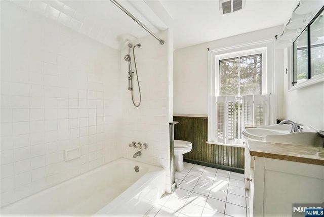 19 Hillside Avenue, Englewood, NJ 07631