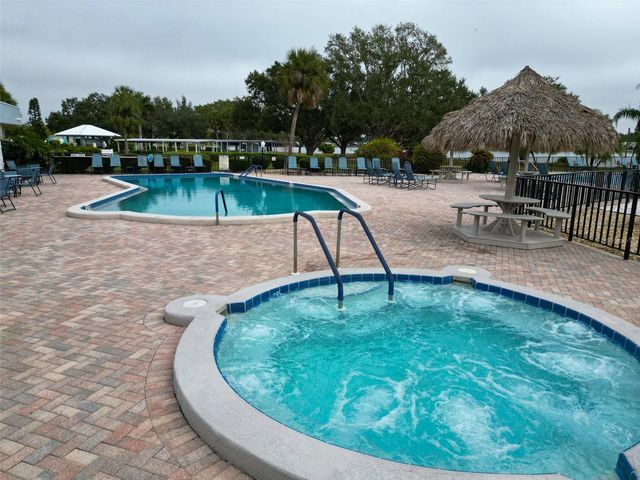 8402 IMPERIAL CIRCLE, Palmetto, FL 34221