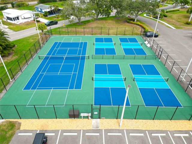 8402 IMPERIAL CIRCLE, Palmetto, FL 34221