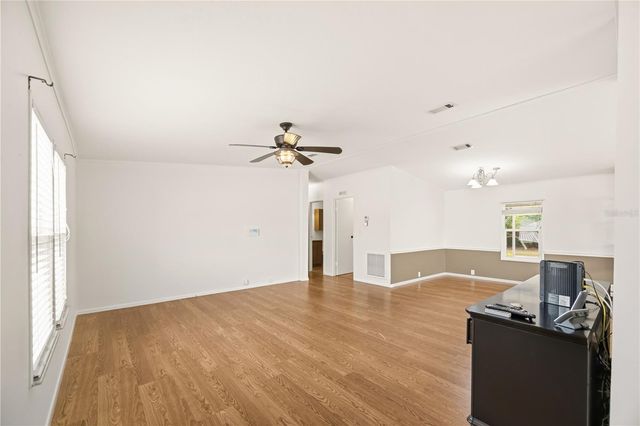 8402 IMPERIAL CIRCLE, Palmetto, FL 34221