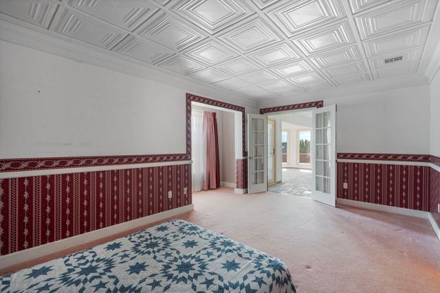689 Gonzales, Santa Fe, NM 87501