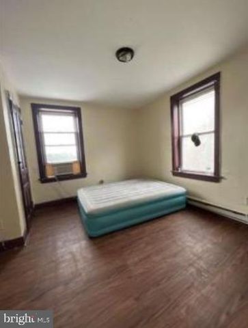 1514 W ERIE AVE, Philadelphia, PA 19140