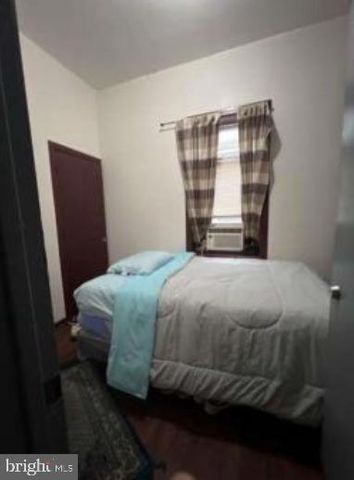 1514 W ERIE AVE, Philadelphia, PA 19140