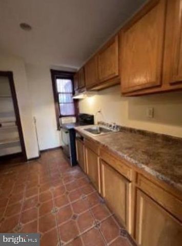 1514 W ERIE AVE, Philadelphia, PA 19140