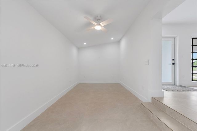 12370 SW 190th Ter, Miami, FL 33177