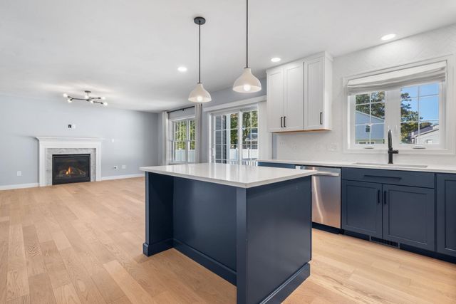 3 Paddington Place, Nashua, NH 03064