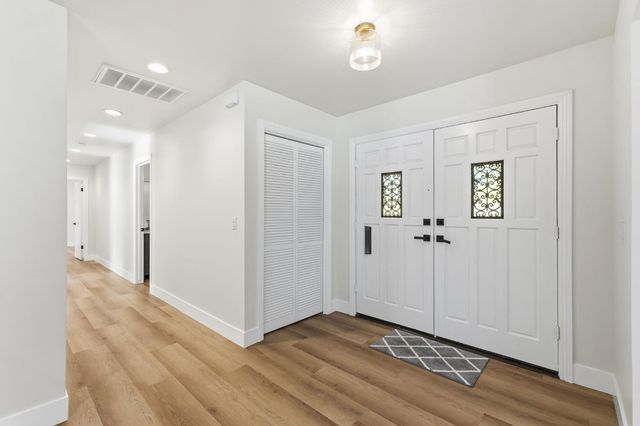 2511 W Barstow Avenue, Fresno, CA 93711