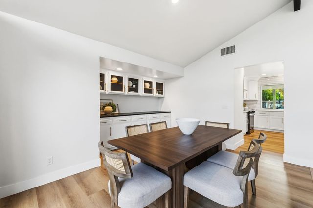 2511 W Barstow Avenue, Fresno, CA 93711