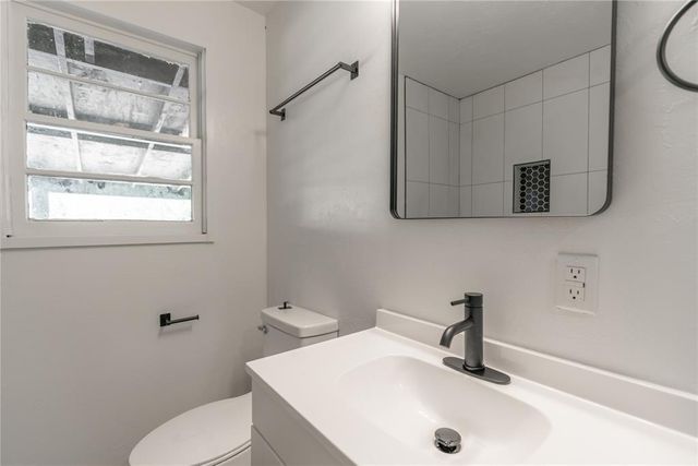 9609 NE 11th Street, Oklahoma City, OK 73130