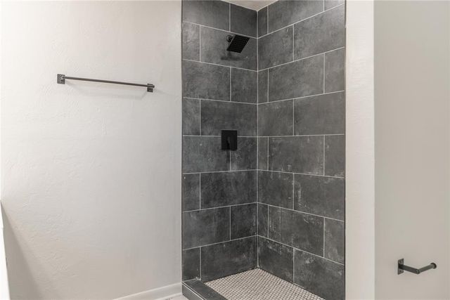 9609 NE 11th Street, Oklahoma City, OK 73130